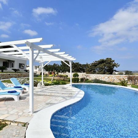 Villa Trifylia Páros Exteriér fotografie