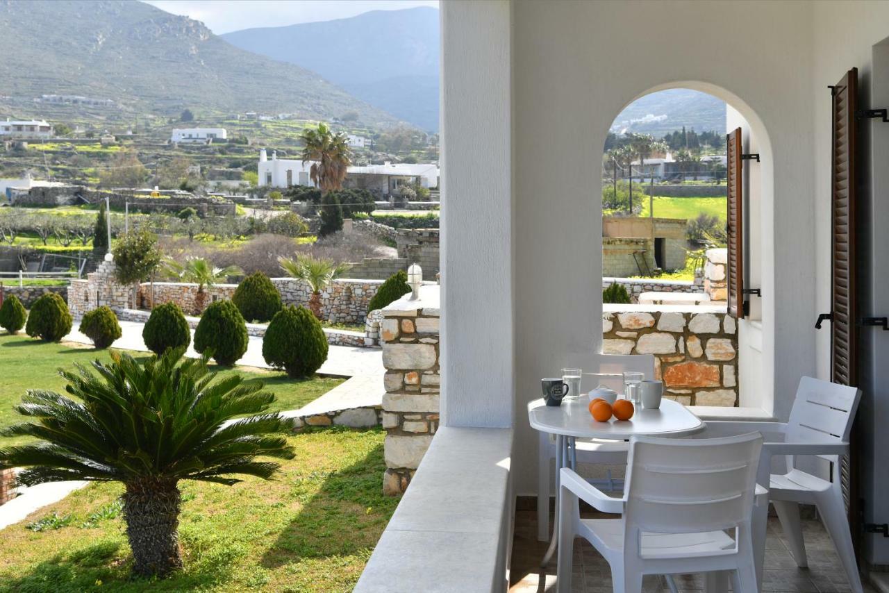 Villa Trifylia Páros Exteriér fotografie